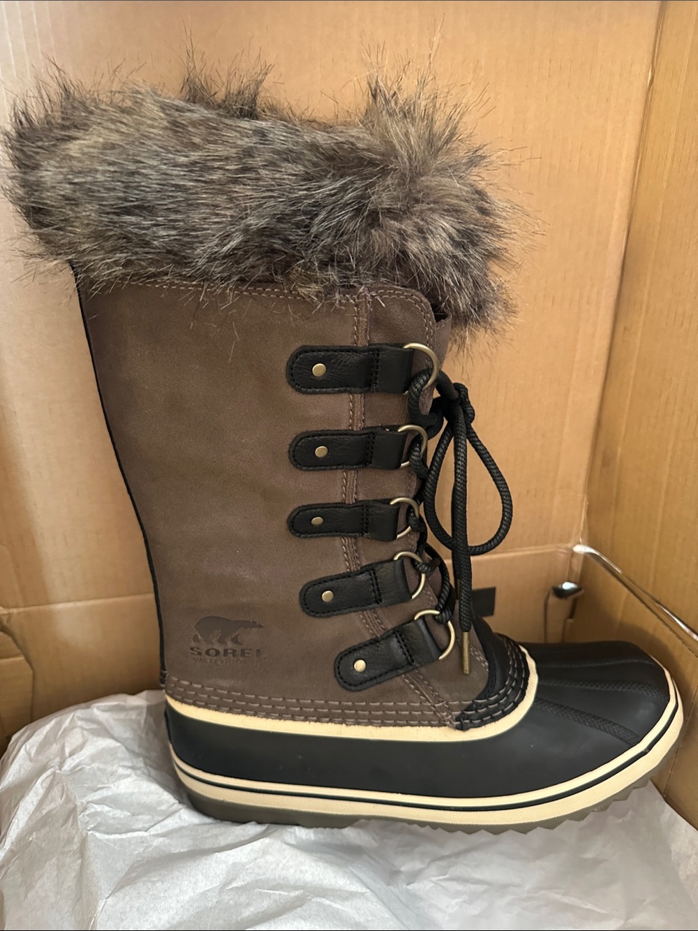 Sorel Joan of Arctic Brown and Black Lace-Up Fur-Trim Winter Boot